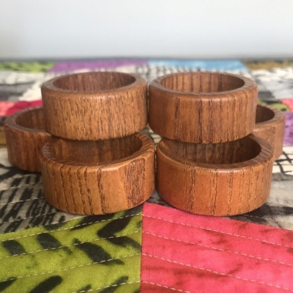 Wood Napkin Rings Set Retro